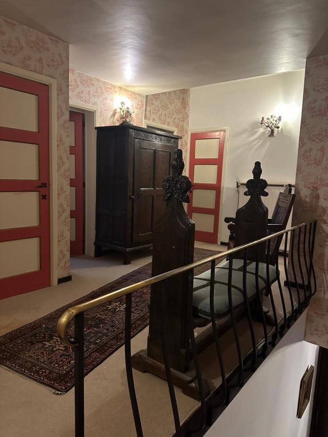 Bed and Breakfast House Of Tanya Брюссель Экстерьер фото
